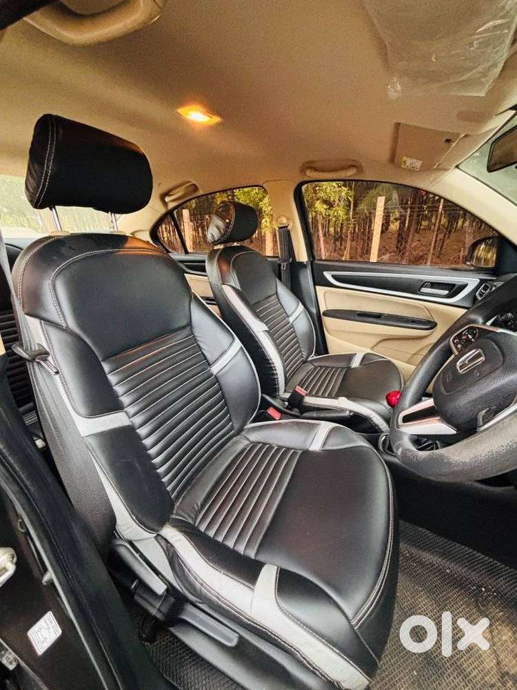Honda Amaze, 2022, Petrol