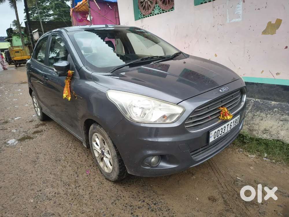 Ford Aspire Titanium Blu 2019