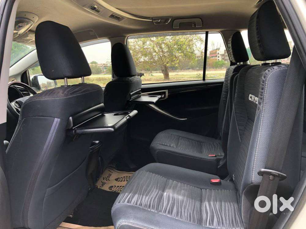 Toyota Innova Crysta [2020-ongoing] 2.4 Gx At 7 Str, 2020, Diesel
