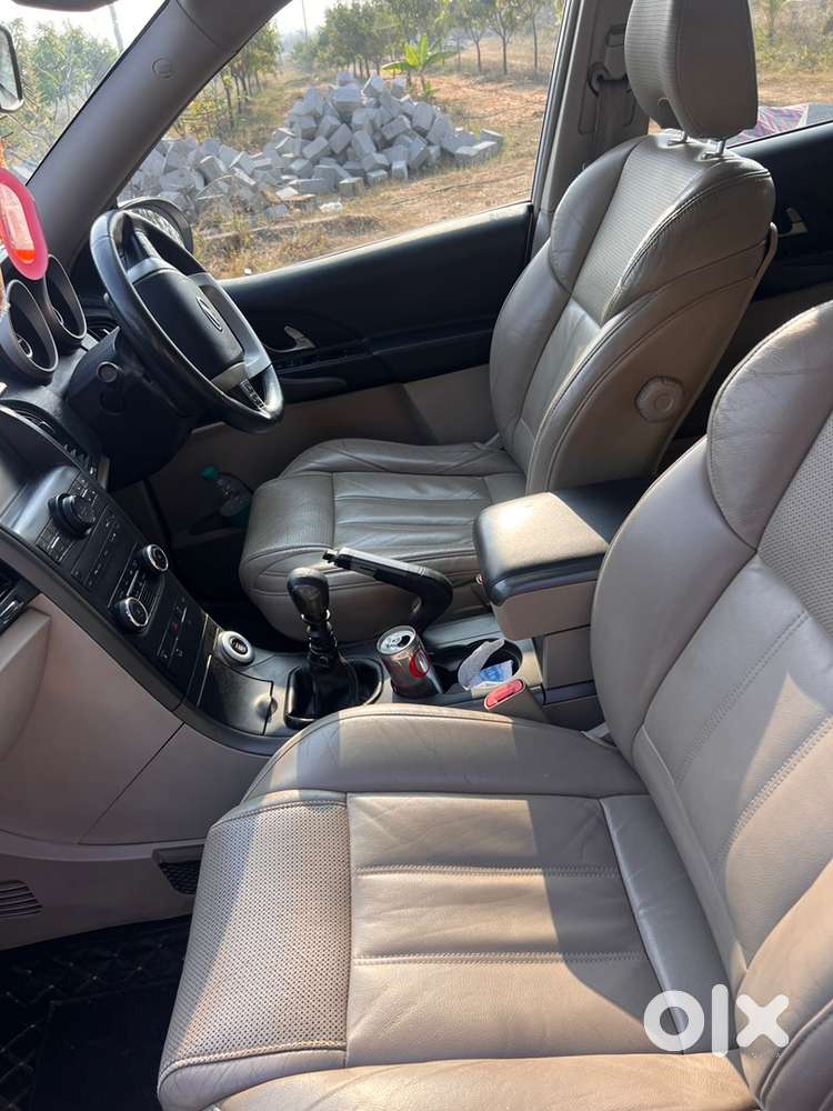 Mahindra Xuv500 Diesel 2016 W10 Top Model, Showroom Track