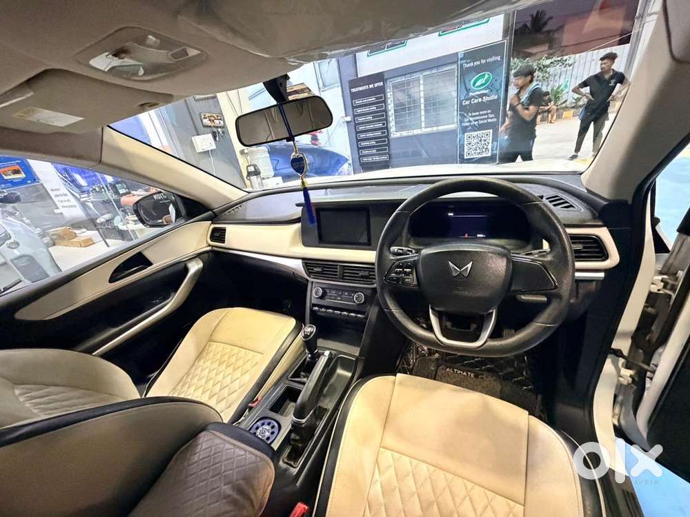 Mahindra Xuv700 Diesel Good Condition