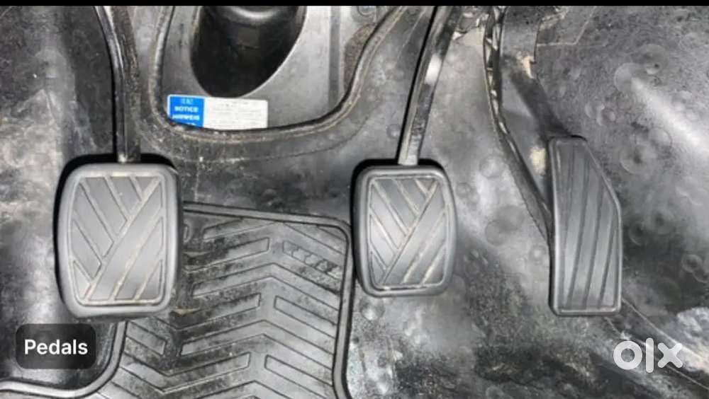 Maruti Suzuki Ignis Zeta 1.2 Dual Tone 2017 Petrol 69000 Km Driven 2nd