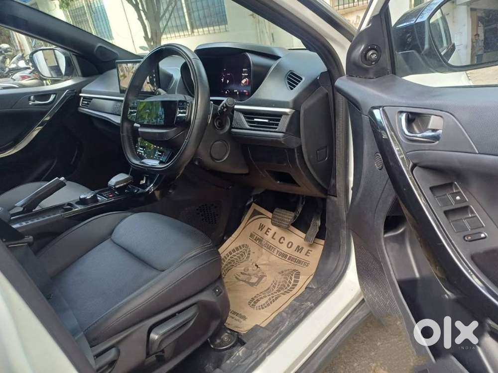 Tata Nexon Fearless Plus S Purple 1.2 Revotron Petrol 7dca Dt, 2024,..