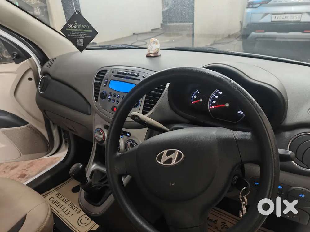 Hyundai I10 2014 Petrol And Lpg 75000 Km Driven. Well Maintained.