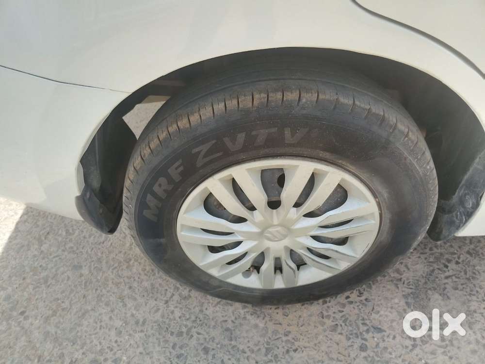 Maruti Suzuki Dzire 1.2 Vxi, 2019, Petrol