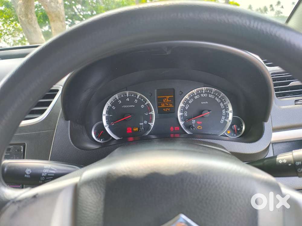 Maruti Suzuki Swift Vxi Optional, 2014, Petrol