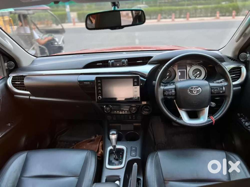 Toyota Hilux 2.8 High 4x4 Mt, 2022, Diesel