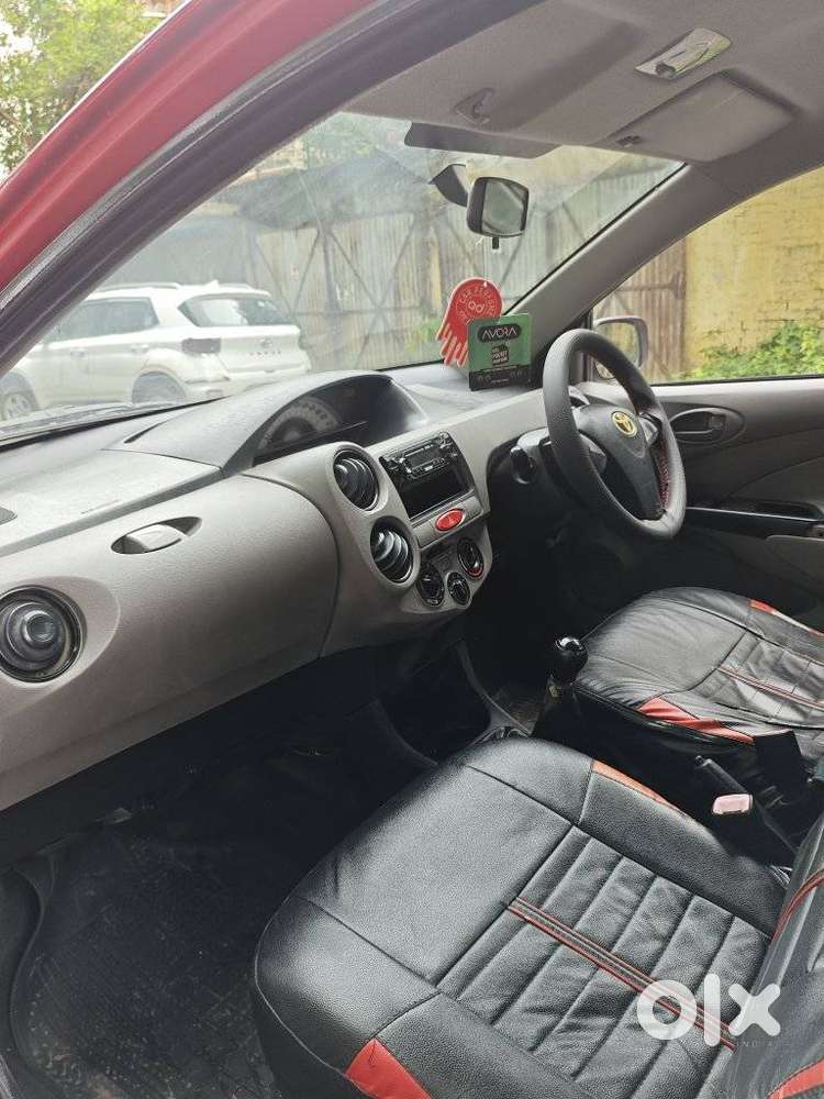 Toyota Etios Liva Vxd, 2011, Petrol