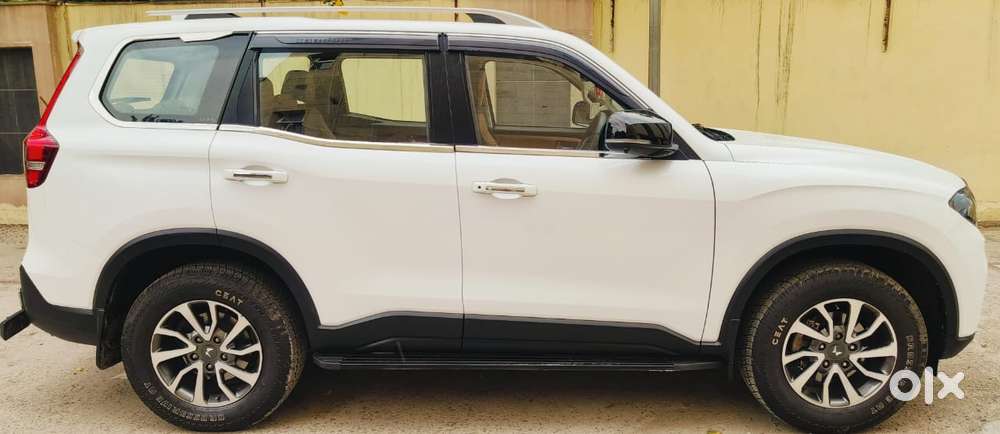 Mahindra Scorpio-n 2.0 Z2 Petrol Mt 7 Str, 2025, Petrol