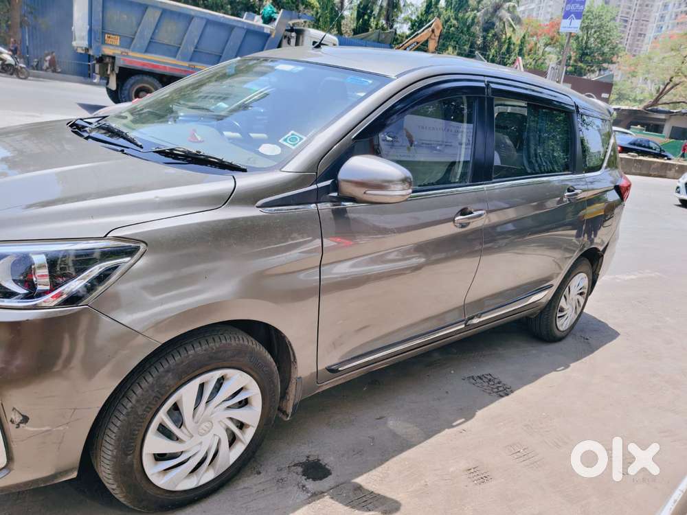 Maruti Suzuki Ertiga Vxi At Petrol, 2022, Petrol