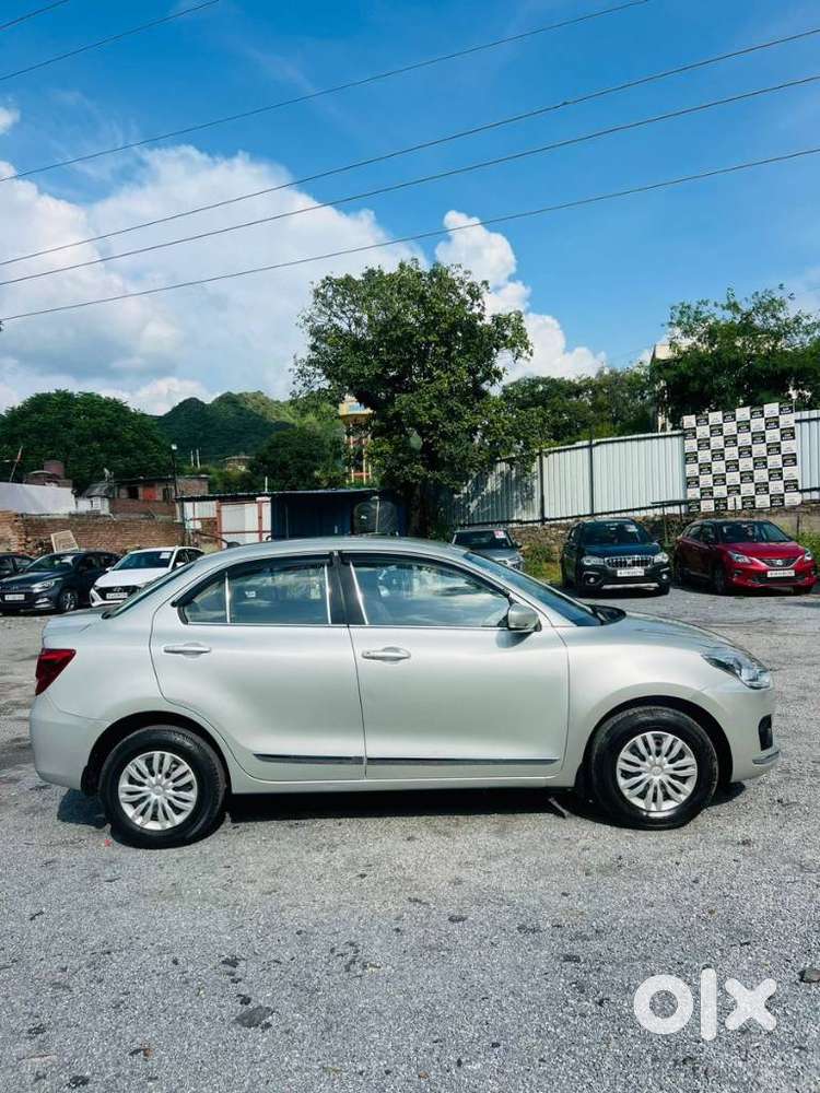 Maruti Suzuki Swift Dzire Vxi Optional, 2018, Petrol