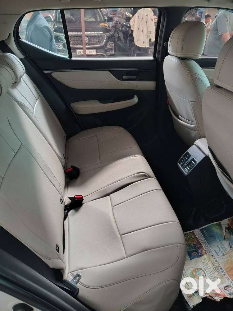 Honda Elevate V Mt, 2025, Cng & Hybrids
