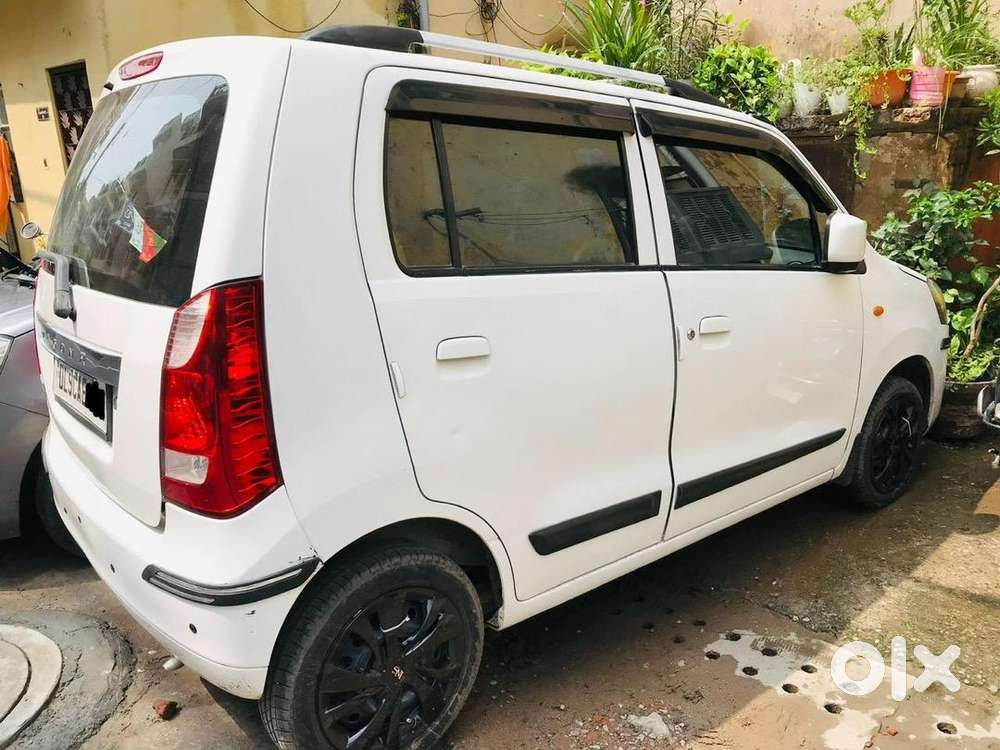 Maruti Suzuki Wagonr Vxi 1.0