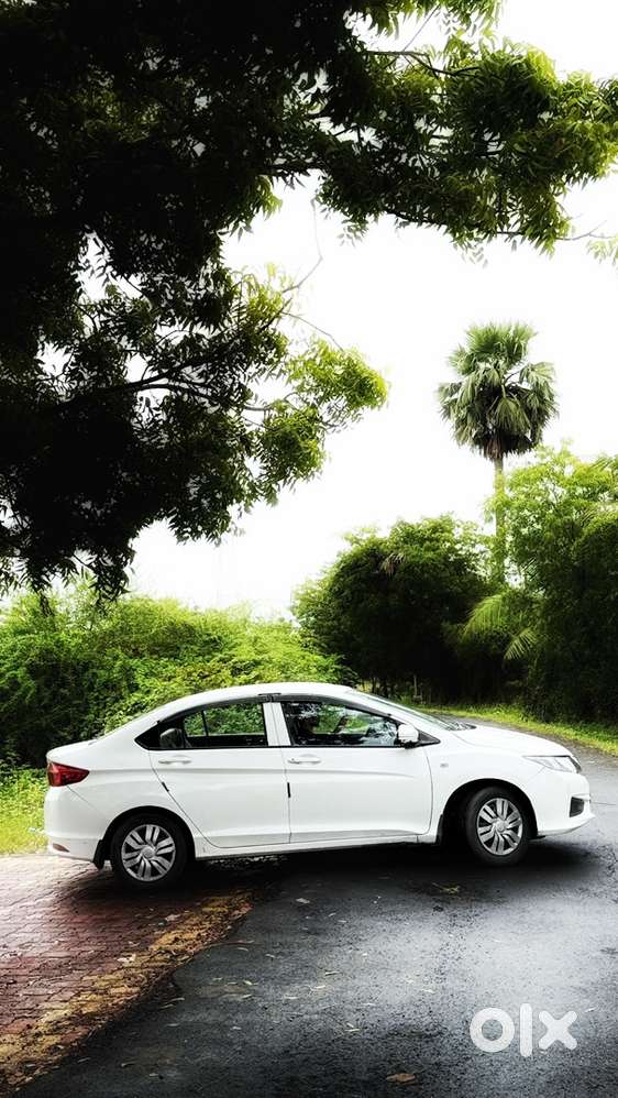Honda City 2015 Cng & Hybrids Good Condition