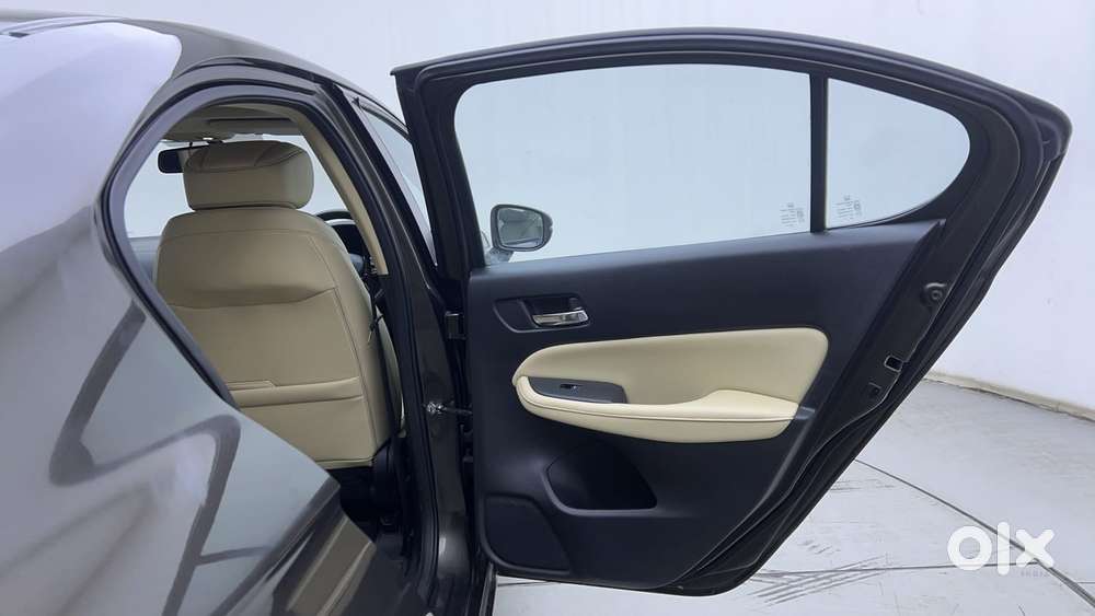 Honda City I-vtec Cvt Zx, 2021, Petrol