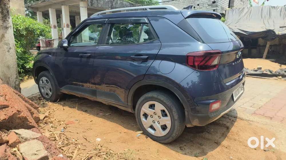 Hyundai Venue 2022 Petrol Good Condition