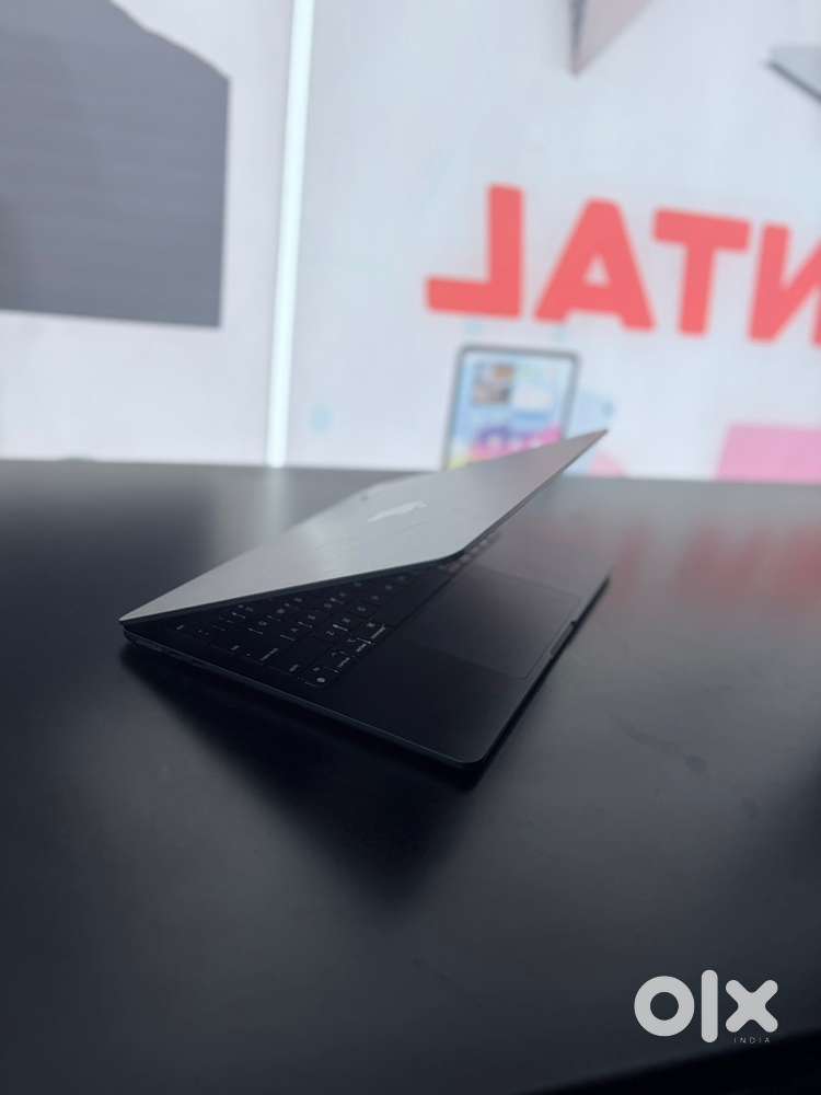 New Model 1 Year Warranty MacBook Air M4 16GB 512GB SSD 2025 13inch