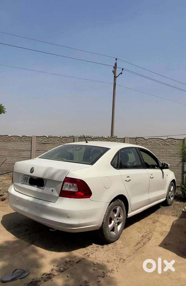 Skoda Rapid 2013 Diesel Well Maintained
