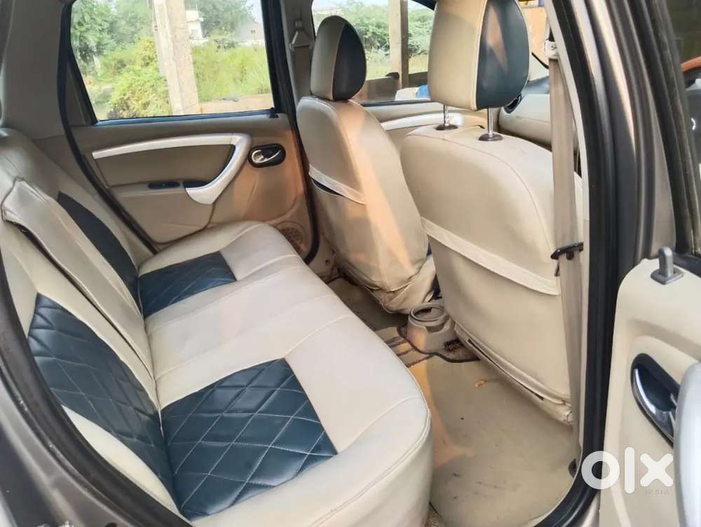 Nissan Terrano 2015 Diesel 215000 Km Driven