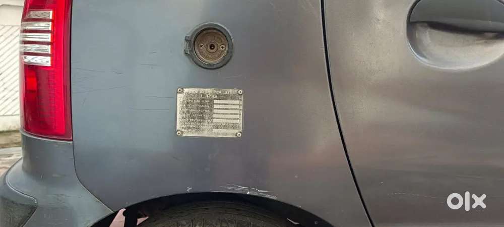 Santro Lpg(company Fitted) + Petrol,