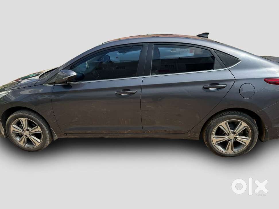 Hyundai Fluidic Verna 1.6 Vtvt Sx, 2017, Petrol