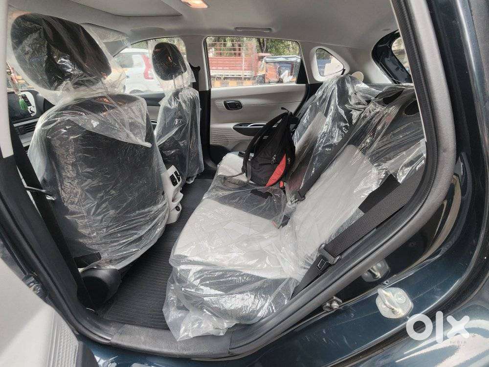 Hyundai New I20 1.2 Asta (o) Mt Dual Tone, 2024, Petrol