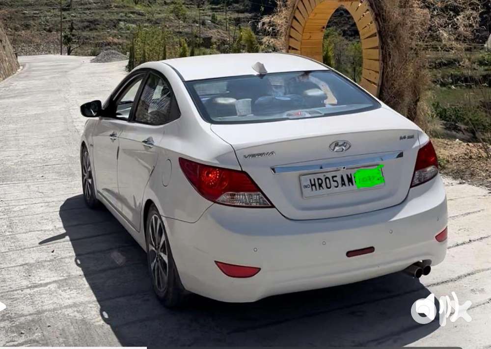 Hyundai Fluidic Verna 20142015 Diesel Automatic