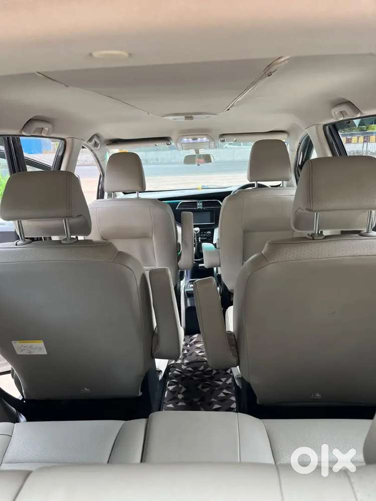 Mahindra Marazzo M8 Diesel 2018