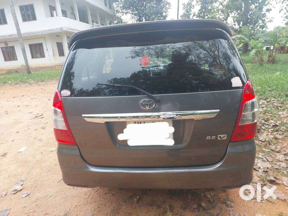 Toyota Innova 2.5 V 7 Str, 2013, Diesel