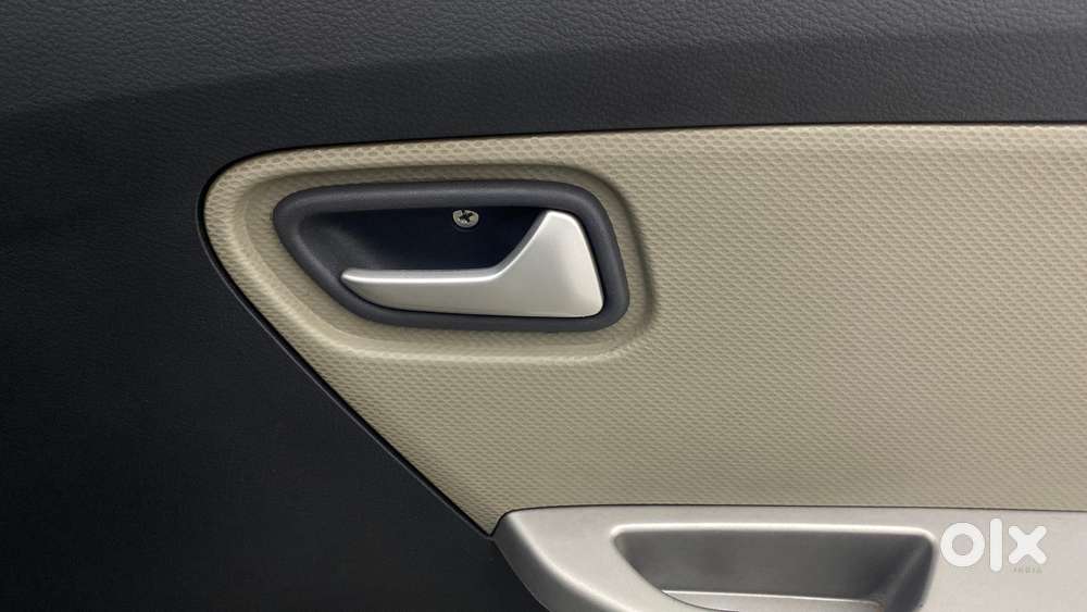 Maruti Suzuki Alto K10 2014-2019 1.0 Vxi (o), 2016, Petrol