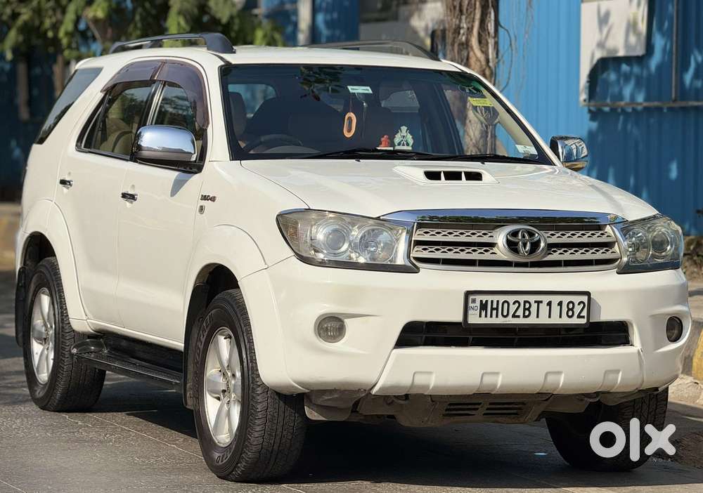 Toyota Fortuner 3.0 4x4 Manual, 2010, Diesel