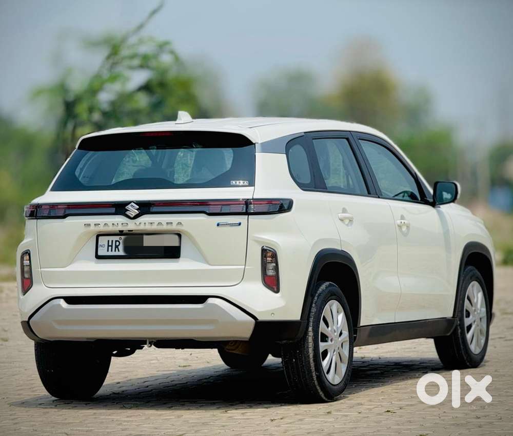 Maruti Suzuki Grand Vitara 1.5 Sigma Smart Hybrid, 2025, Petrol