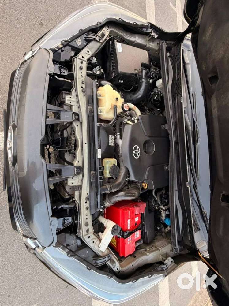 Toyota Innova Crysta 2.5z, 2022, Diesel