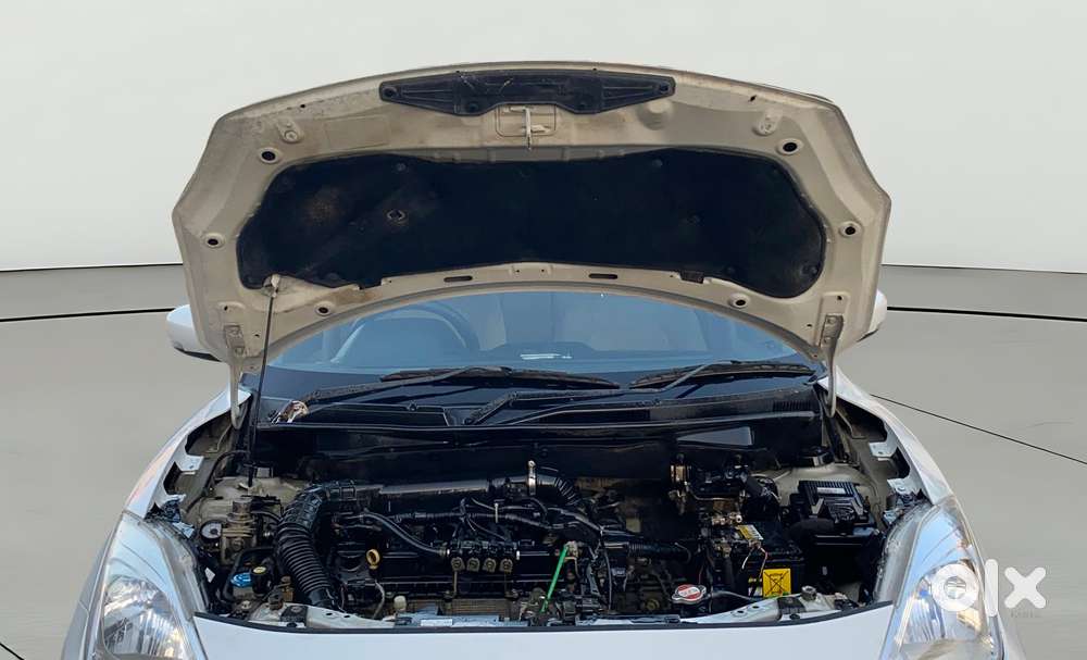 Maruti Suzuki Swift Dzire 1.2 Vxi Bsiv, 2020, Cng & Hybrids