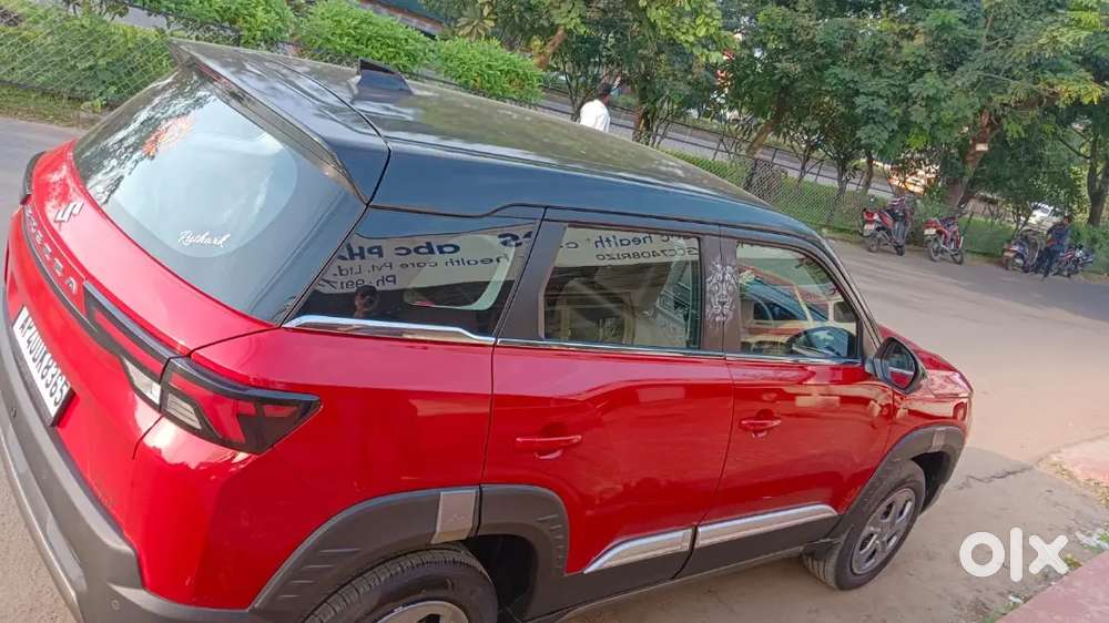 Maruti Suzuki Vitara Brezza 2024 Petrol 6000 Km Driven