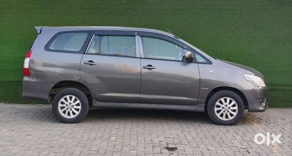 Toyota Innova, 2013, Diesel