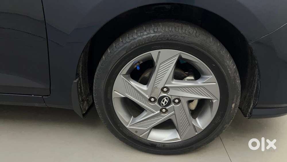 Hyundai Verna 1.5 Sx Ivt, 2022, Petrol