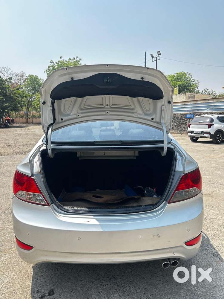 Hyundai Verna, 2011, Petrol