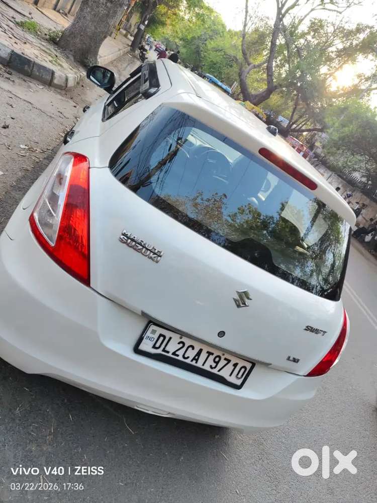 Maruti Suzuki Swift 2015