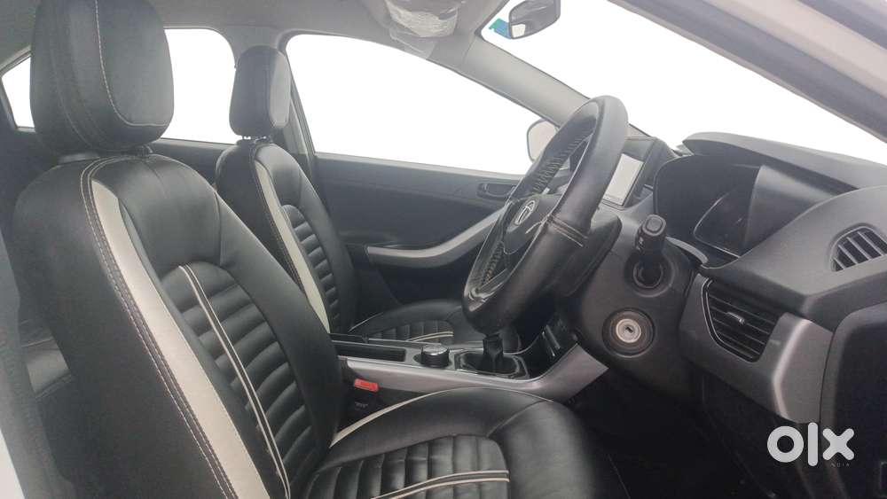 Tata Nexon 1.2 Revotron Xm, 2020, Petrol