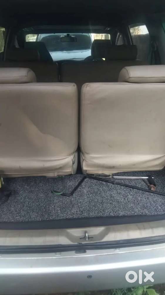 Toyota Innova 2013 Diesel 190000 Km Driven