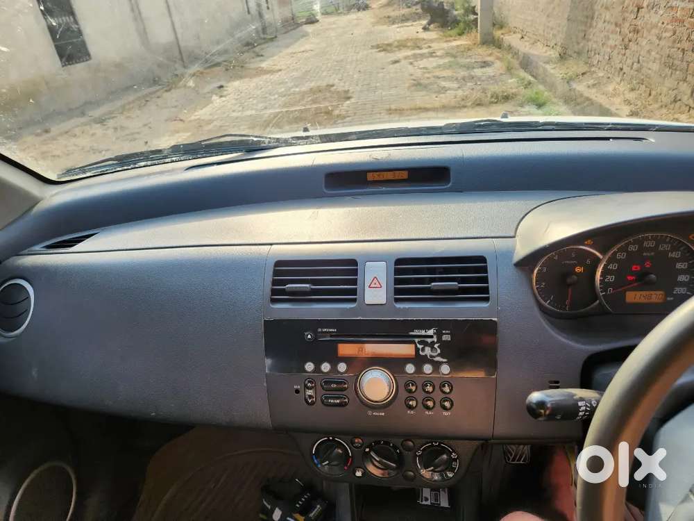 Maruti Suzuki Swift Dzire 2011 Diesel 114000 Km Driven