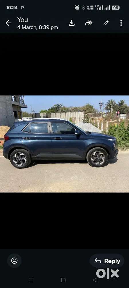 Hyundai Venue 2021 With Sunroof