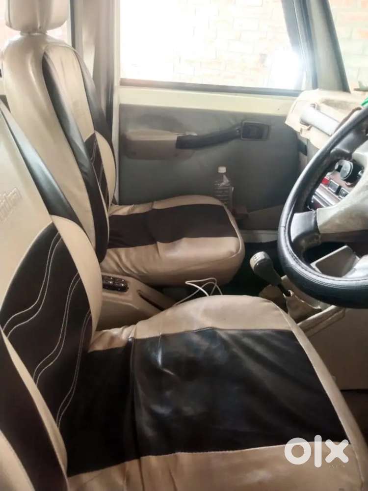 Mahindra Bolero 2012