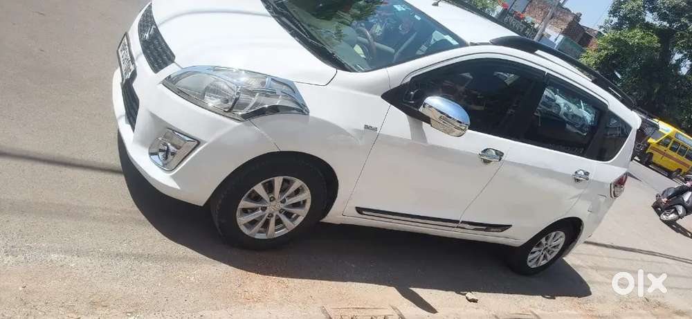 Maruti Suzuki Ertiga 2015 Diesel 80000 Km Driven