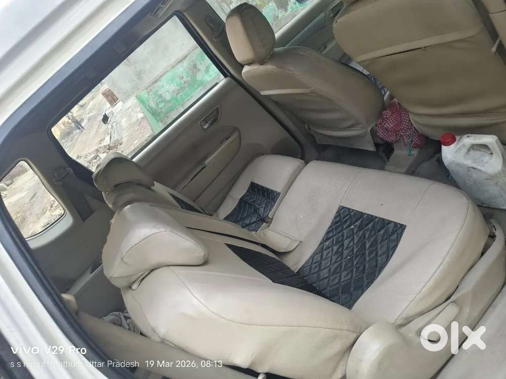 Maruti Suzuki Ertiga 2016 Top Model Diesel Good Condition