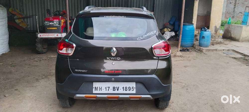 मला गाडी विकायची आहे अर्जंट आहे थोडं