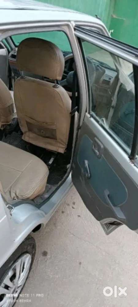 Maruti Suzuki 800 2012