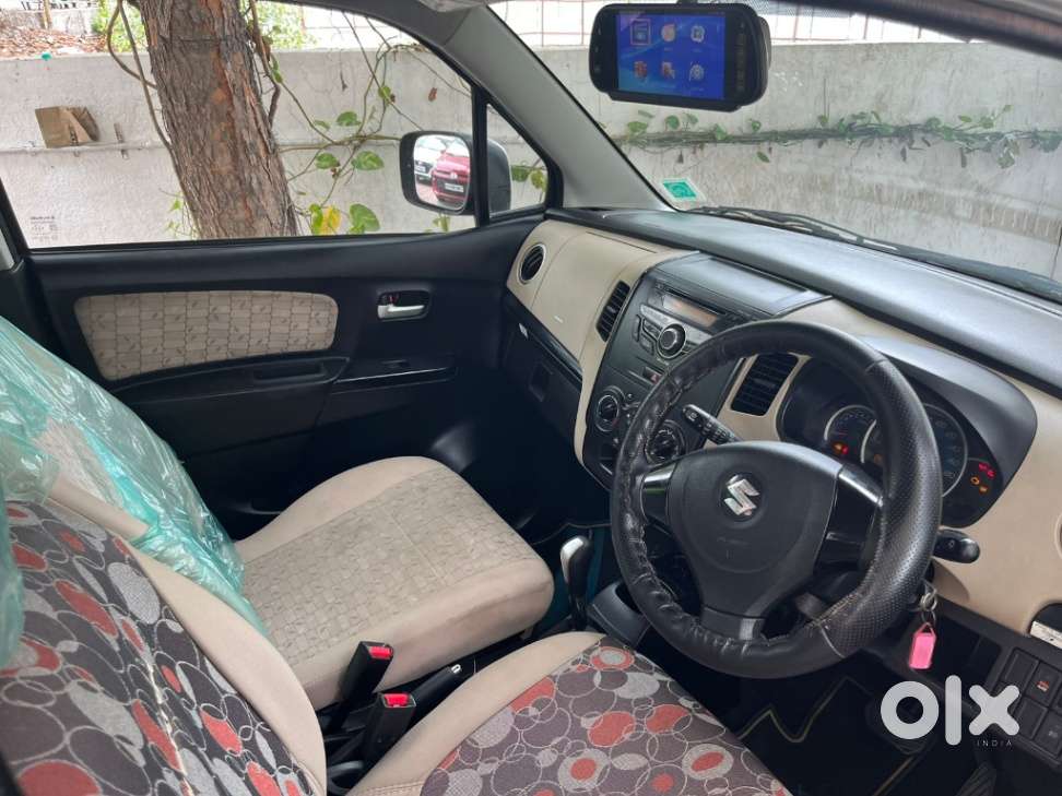 Maruti Suzuki Wagon R Vxi Amt Opt 1.2, 2018, Petrol