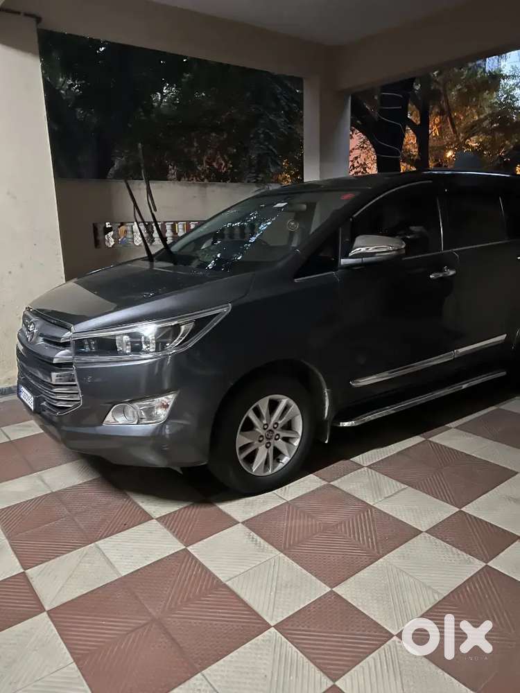 Toyota Innova Crysta 2018 Diesel Manual